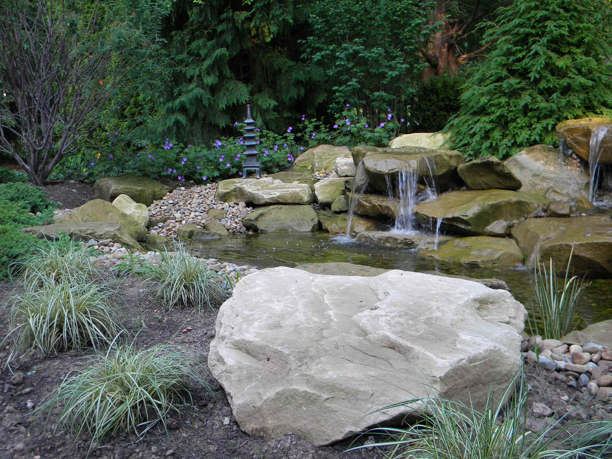 Bayvillage Water Feature