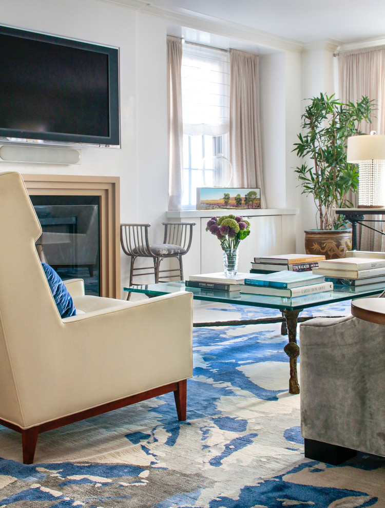 Inspiration for a transitional home design remodel in New York