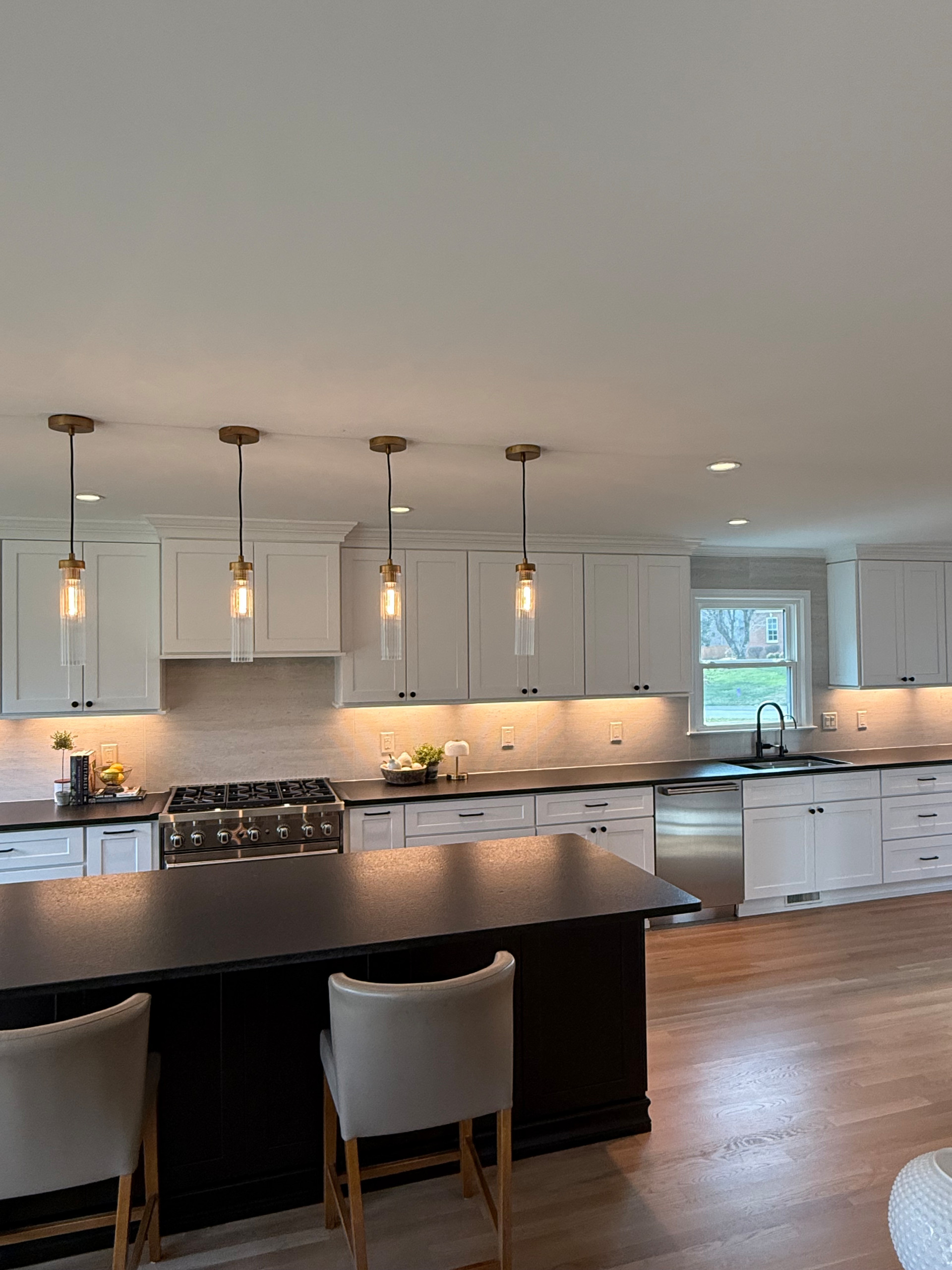 Franklin Complete Kitchen and LR Reno