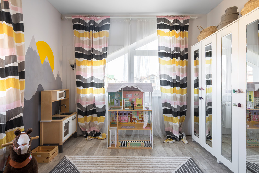 Inspiration for a transitional kids' room in Moscow.