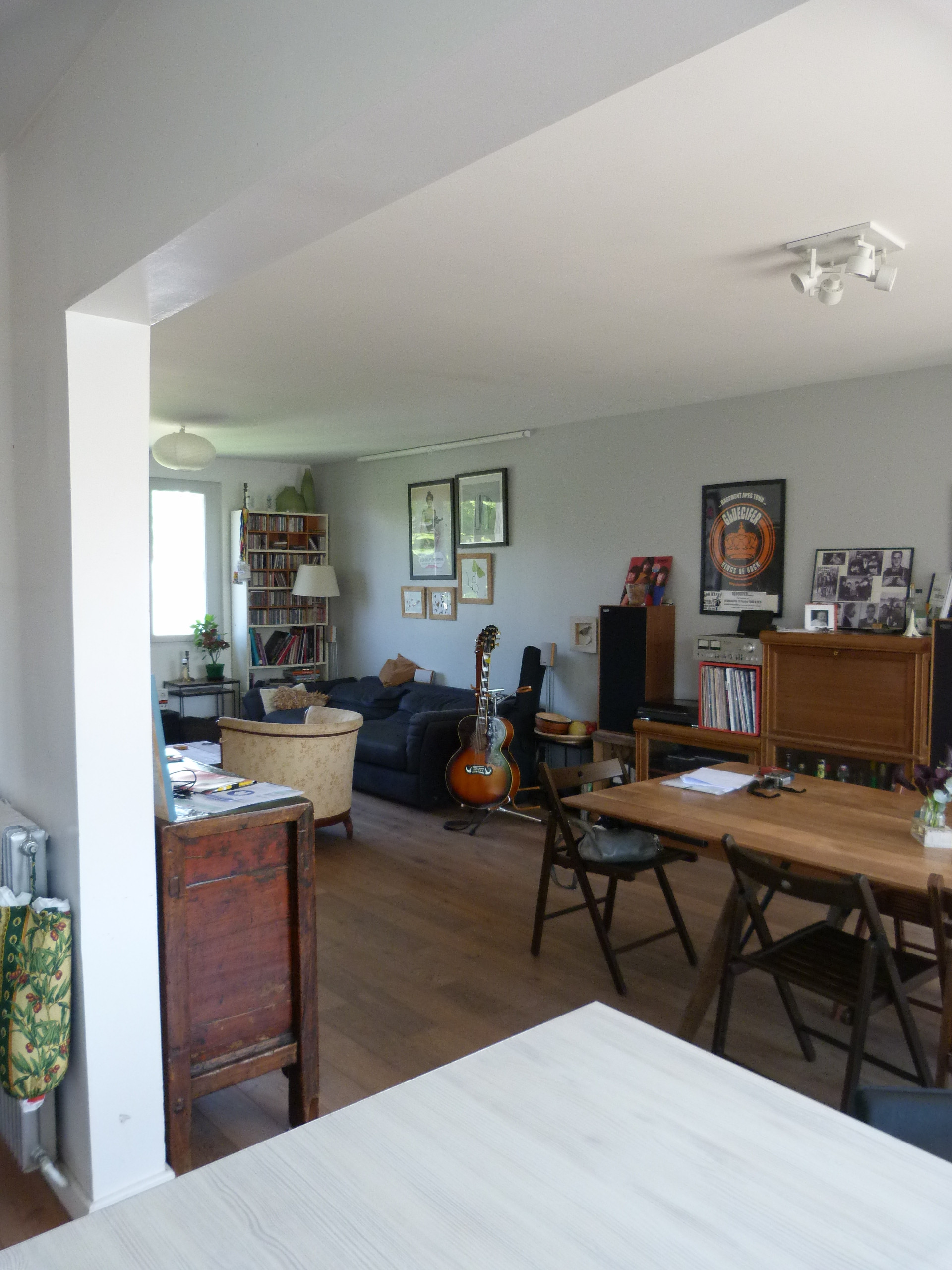 Rénovation d'une maison individuelle, intérieur et toiture