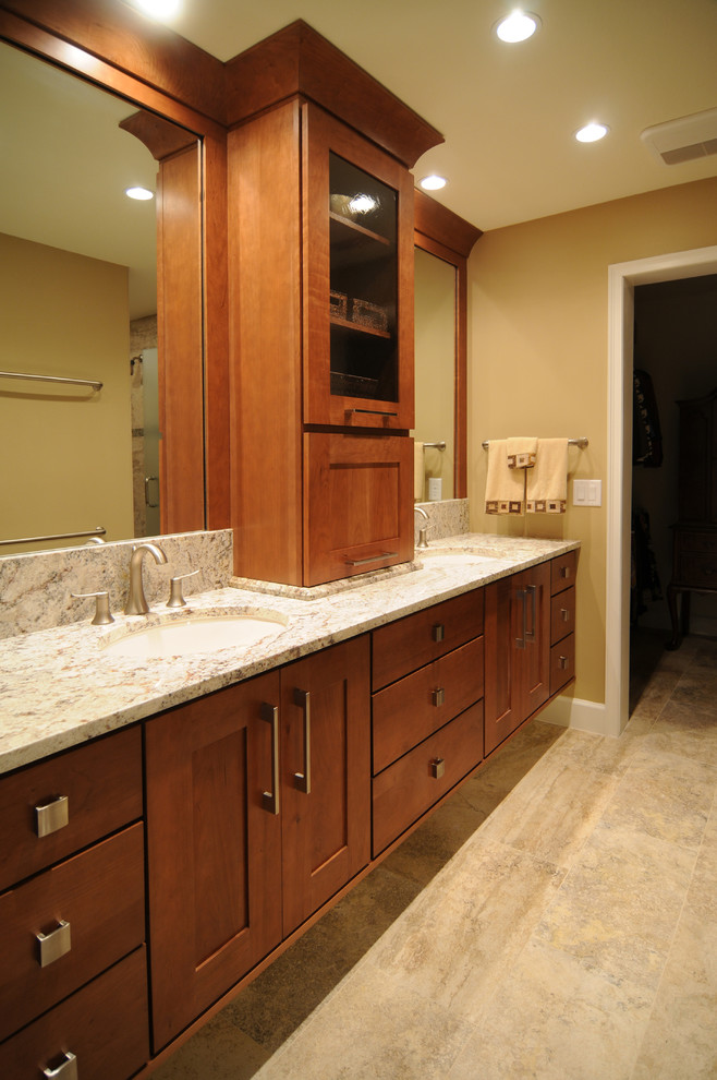 This is an example of a transitional bathroom in Tampa.