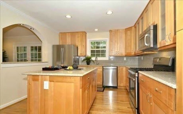 Inspiration for a transitional kitchen remodel in DC Metro
