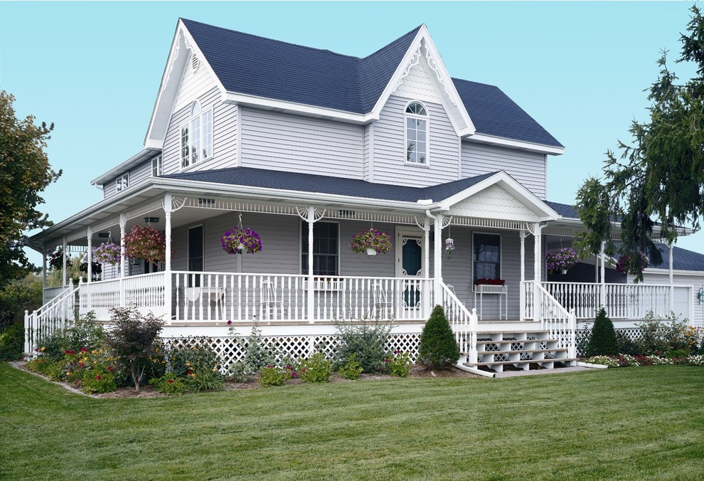 Folk Victorian built with vinyl siding Traditional Folk Victorian built with vinyl siding Traditional