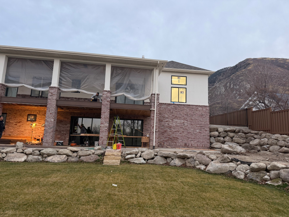 Utley Project-Multi-Gen Living and Expansive Garage