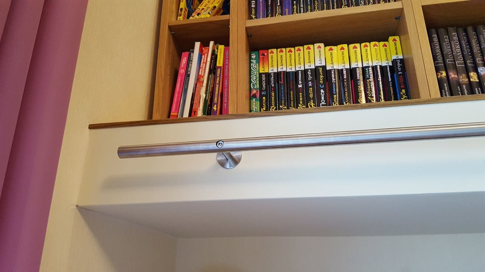 20180408 _ НОВОСИБИРСК - лестница мебельная с крючками - модель Step-30 hook