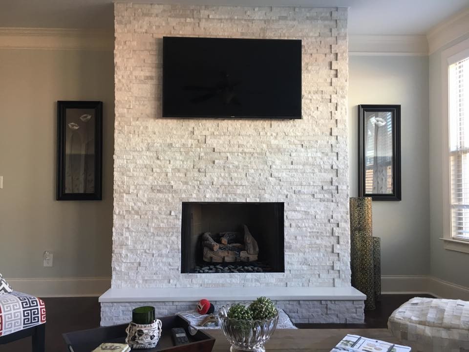 Transitional home design photo in Atlanta