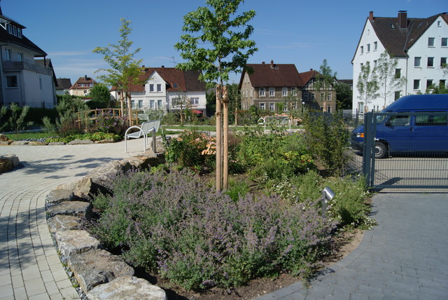 Au&szlig;enanlage Pflegeheim 