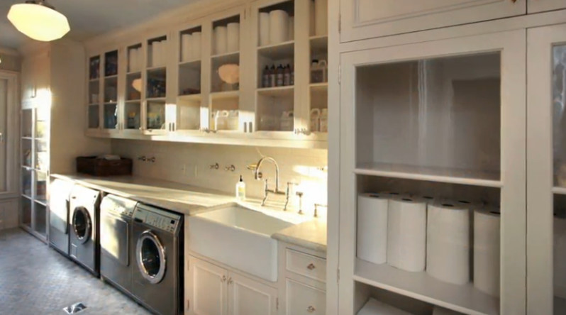This is an example of a traditional laundry room in New York.