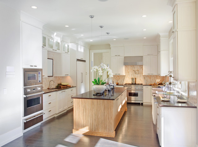 Transitional Kitchen di-transizione-cucina