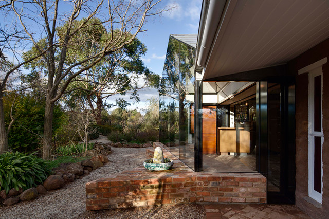 Malmsbury House trendy-hus-og-facade