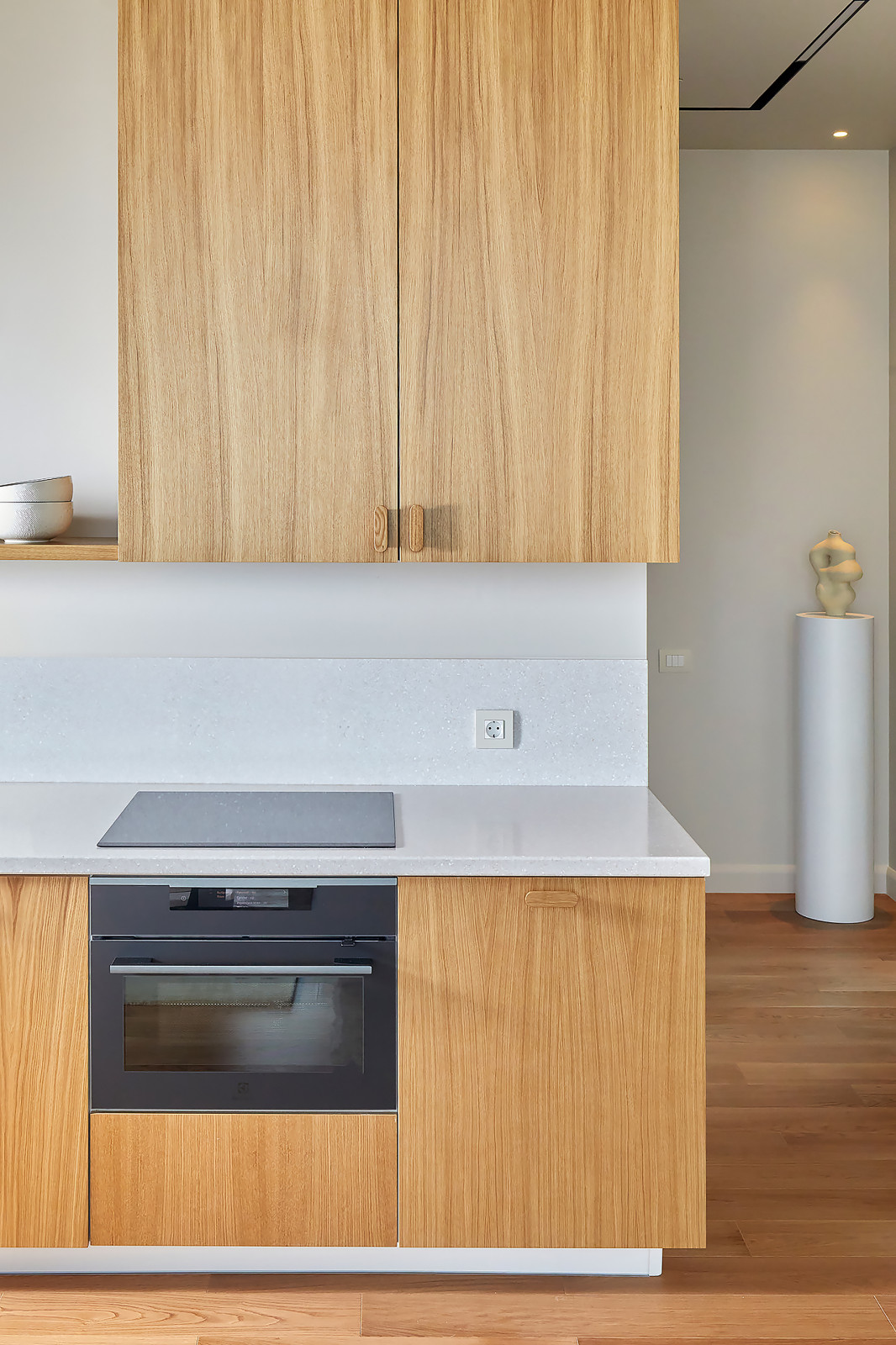 Квартира в Москва-Сити 2 (бежевое дерево)