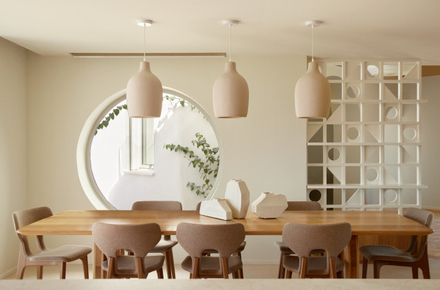VILLA FALOUBERT mediterranean-dining-room