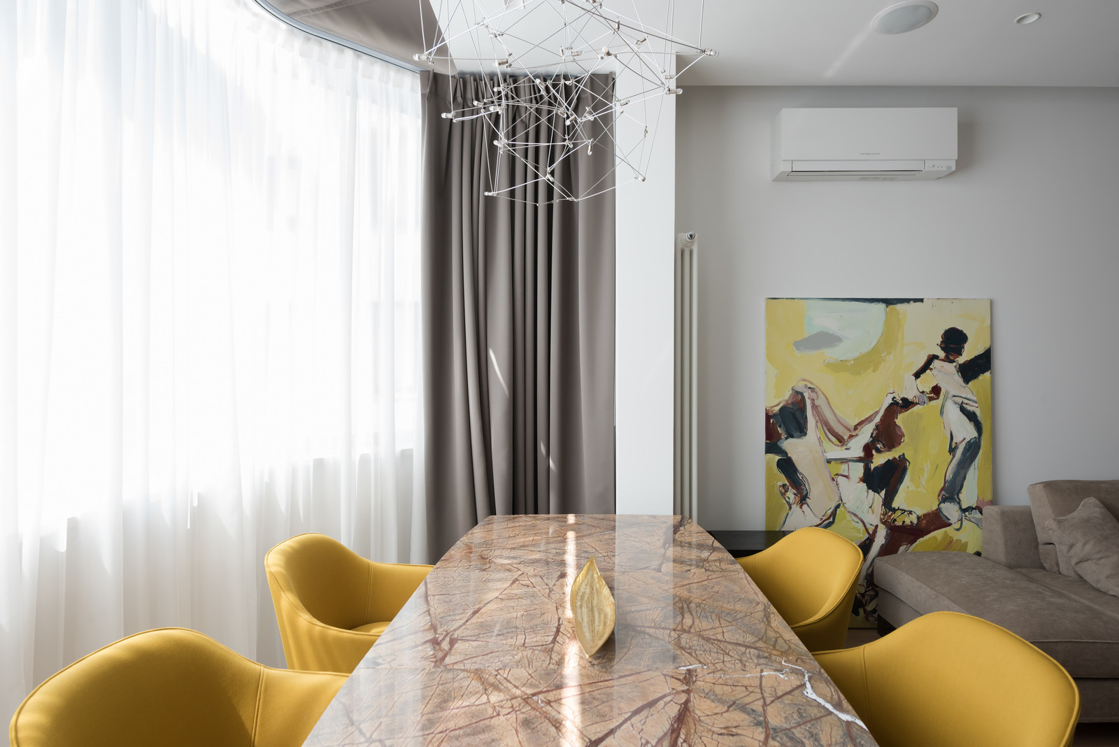 Текстиль в Апартаменты для прогрессивной семейной пары