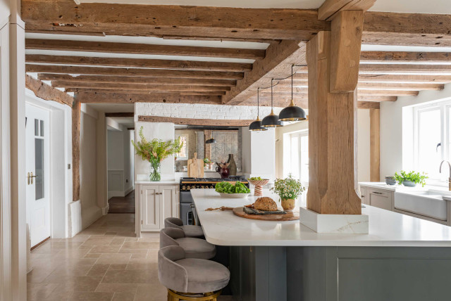 Church Crookham Cottage Kitchen klassisk-koekken