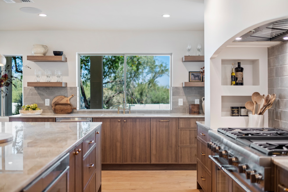 Inspiration for a transitional kitchen remodel in Phoenix