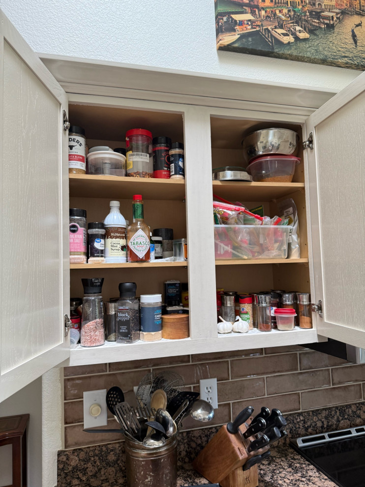 Desert Fairway Kitchen