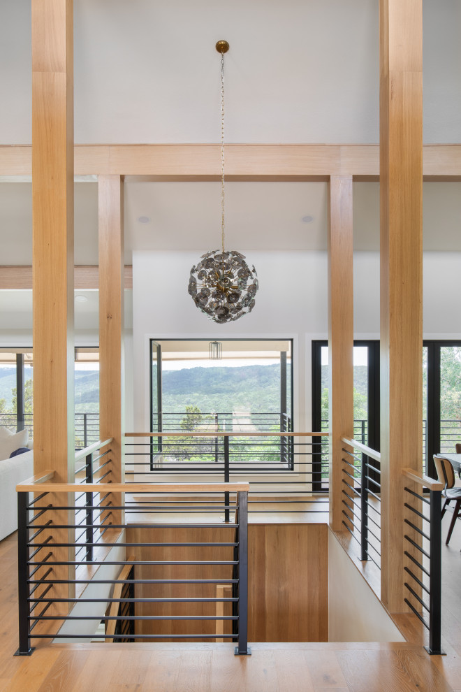 Example of a transitional home design design in Austin