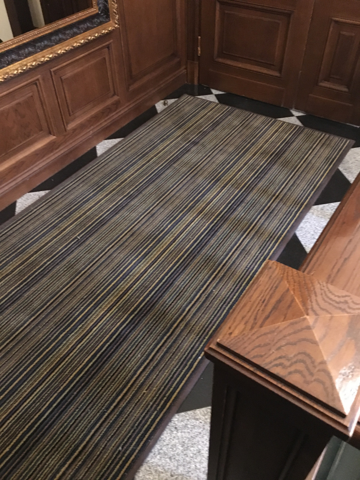 Ковровая дорожка в офисе нашего заказчика