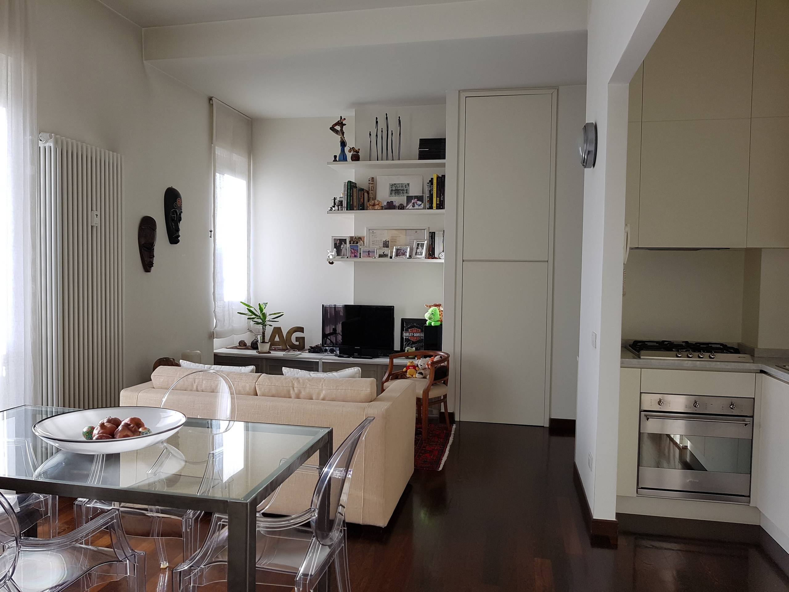 Il bianco bilocale - ristrutturazione a Milano