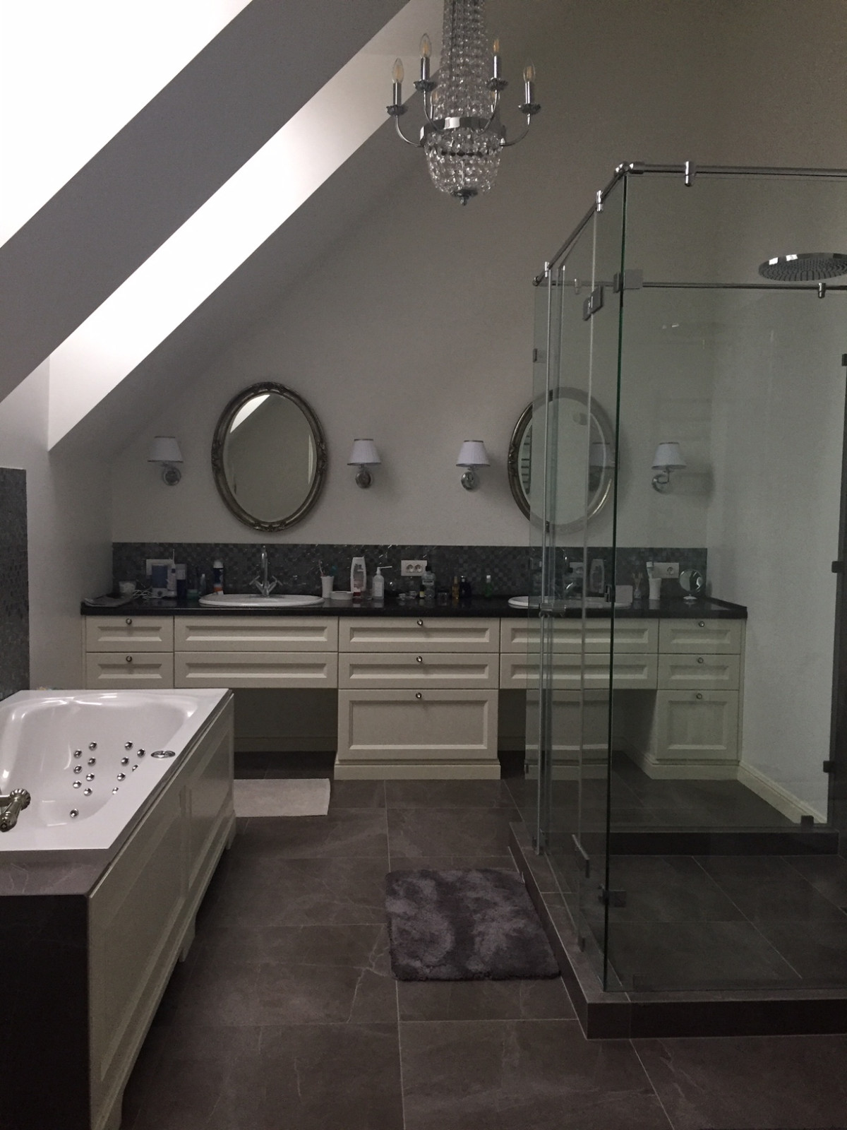 Дом 400 м в Подмосковье