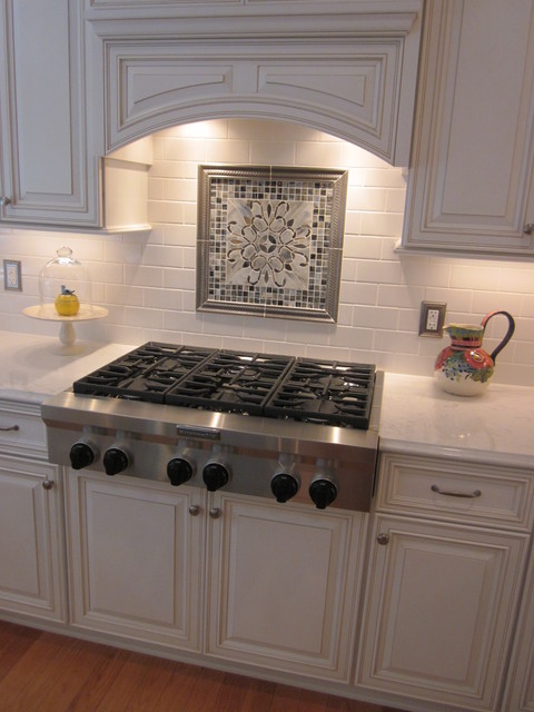 Backsplashes transitional-kitchen