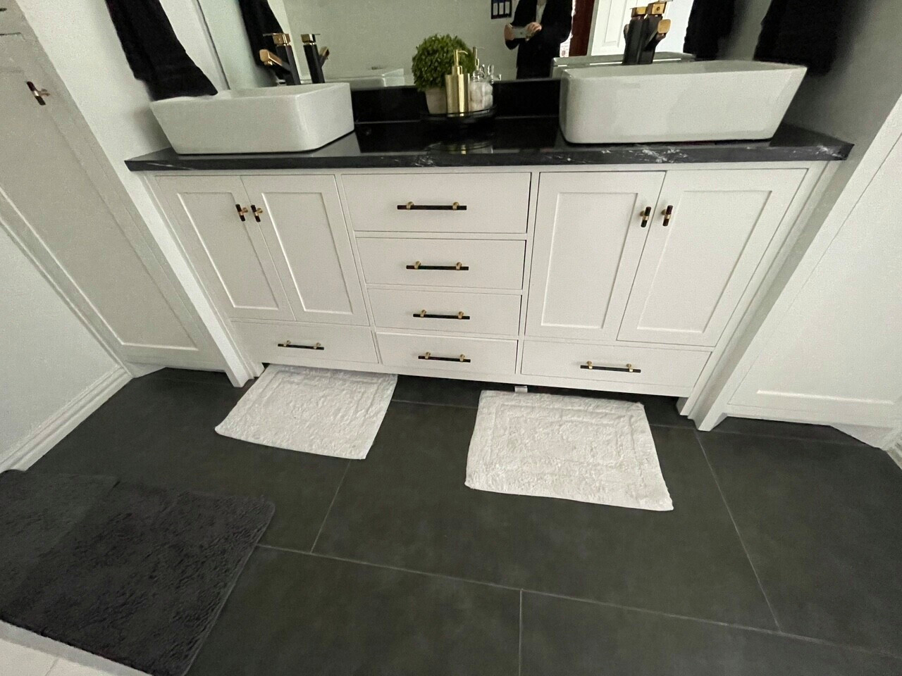 Shower Large Master Bathroom