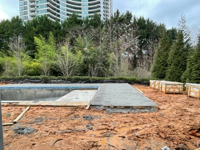 Inspiration for a transitional pool remodel in Atlanta