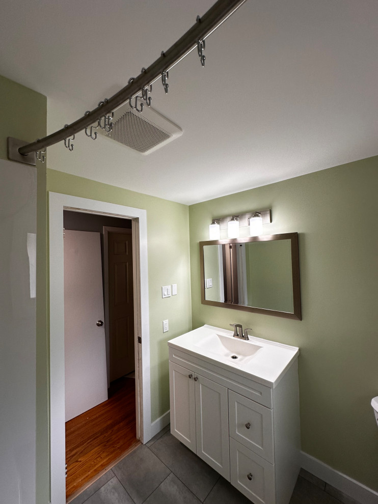 Notre Dame - Bathroom Remodel - London, ON