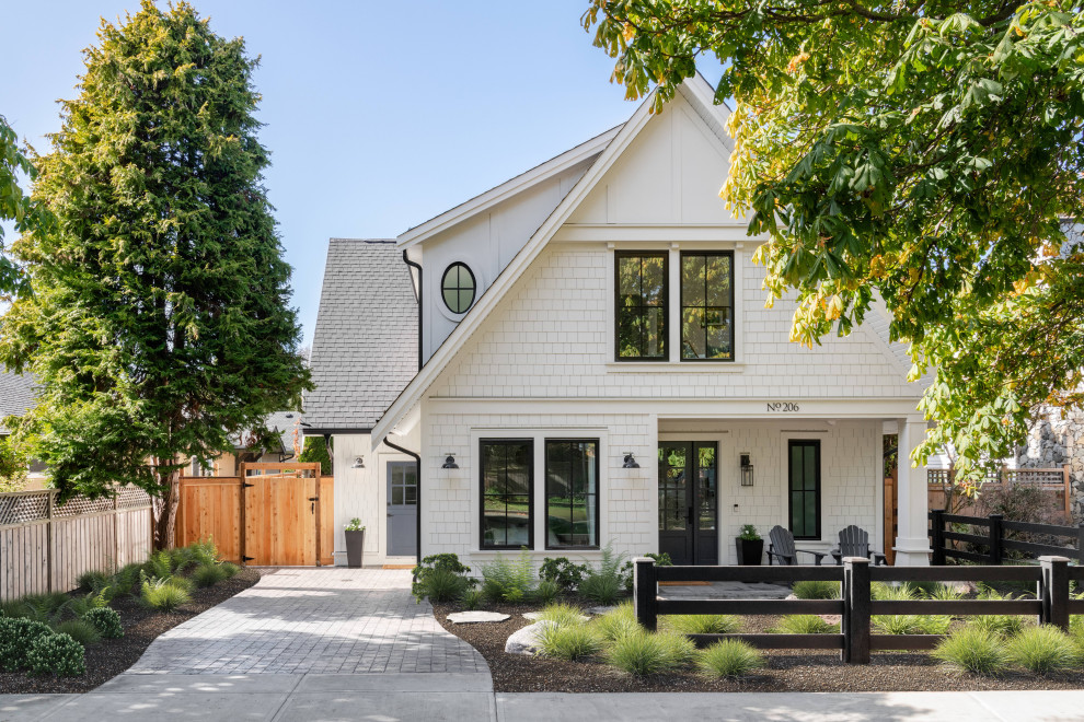 Coastal exterior home idea in Vancouver