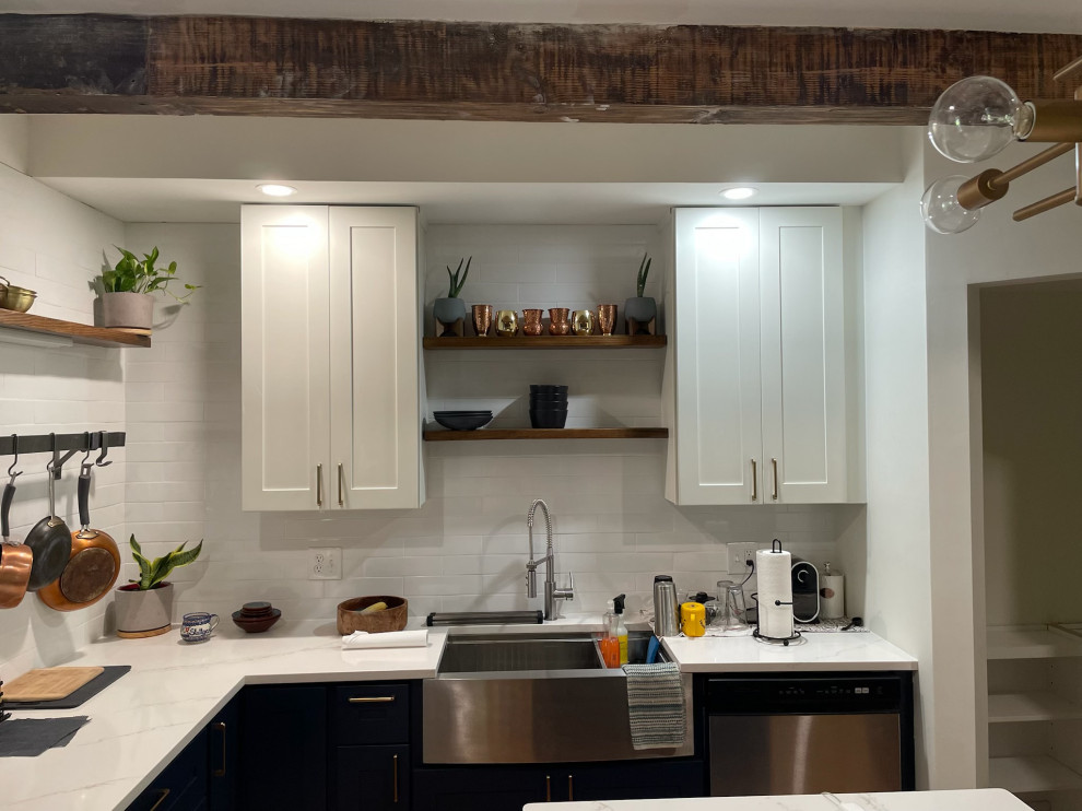 Modren kitchen and living room Renoavation