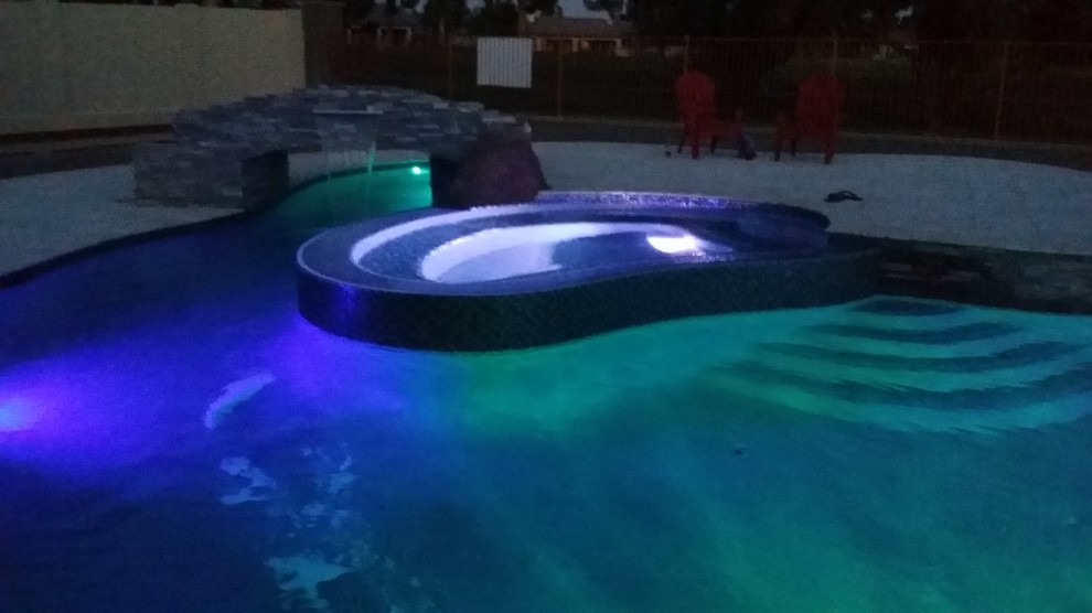 Pool - transitional pool idea in Phoenix