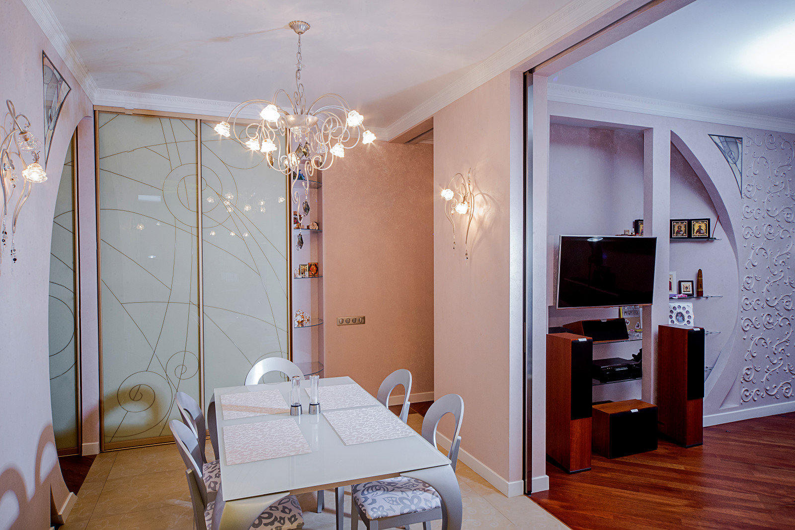 6-ТИ КОМНАТНАЯ КВАРТИРА 138,3 М2 В ЖИЛОМ КОМПЛЕКСЕ "ЕЛЕНА"