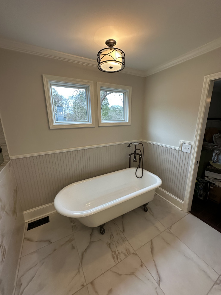 Weldon Master Bath and Closet