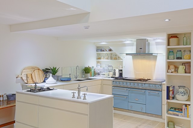 Albert Studio contemporaneo-cocina