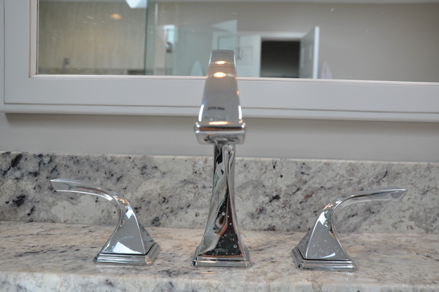 Master Bath Tranquility classique-salle-de-bain