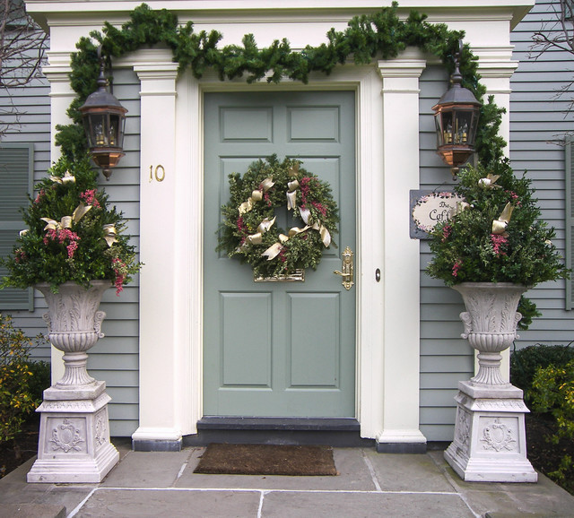 Front entrance klassisch-garten