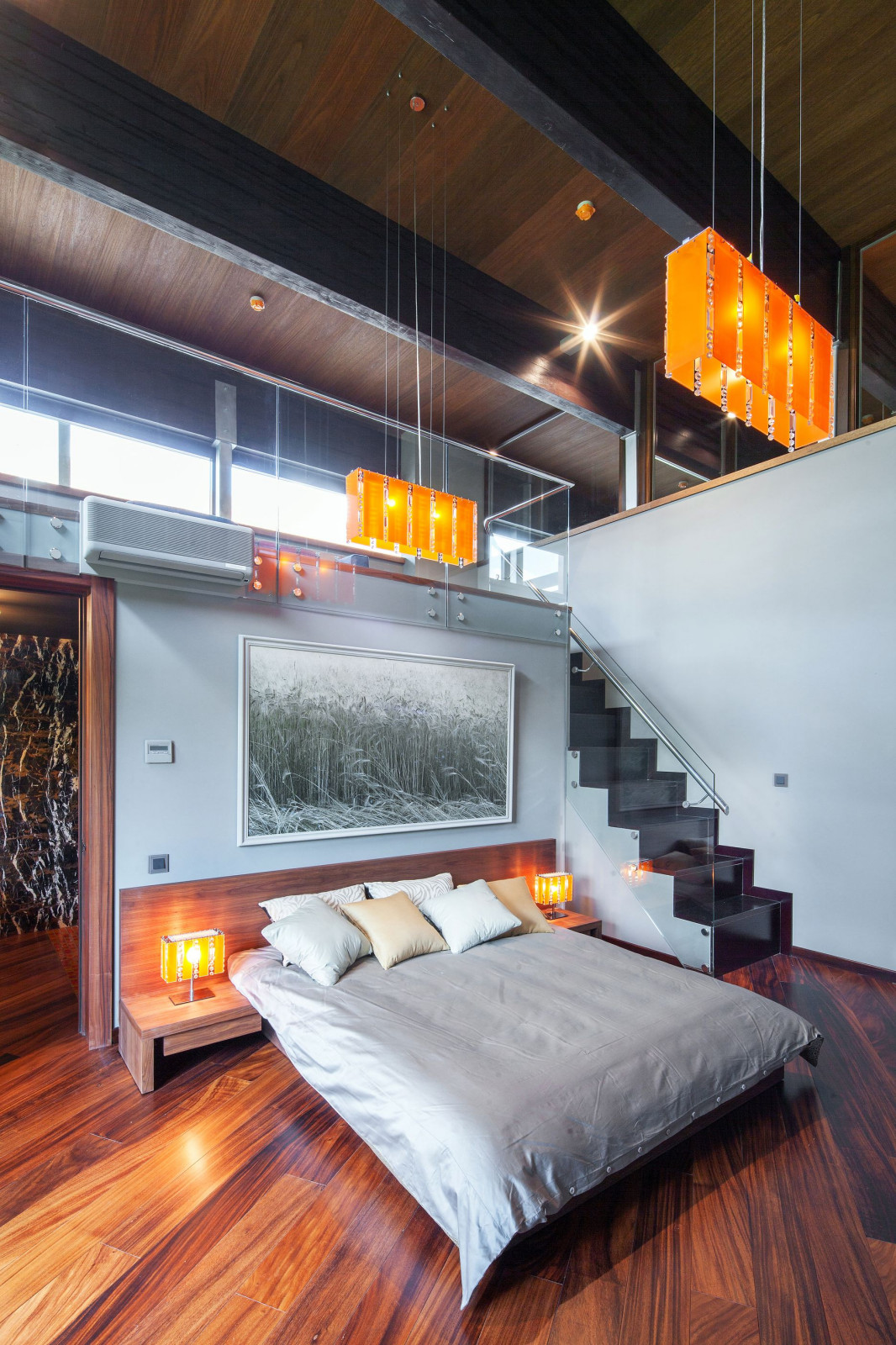 Прозрачный дом на Новорижском шоссе