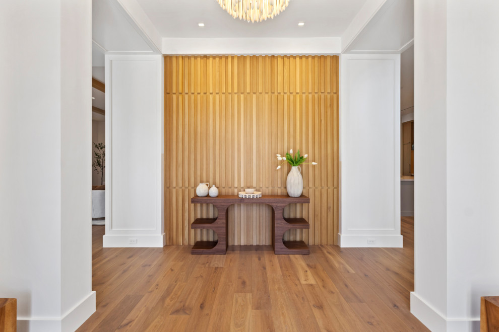 Home design - transitional home design idea in Miami