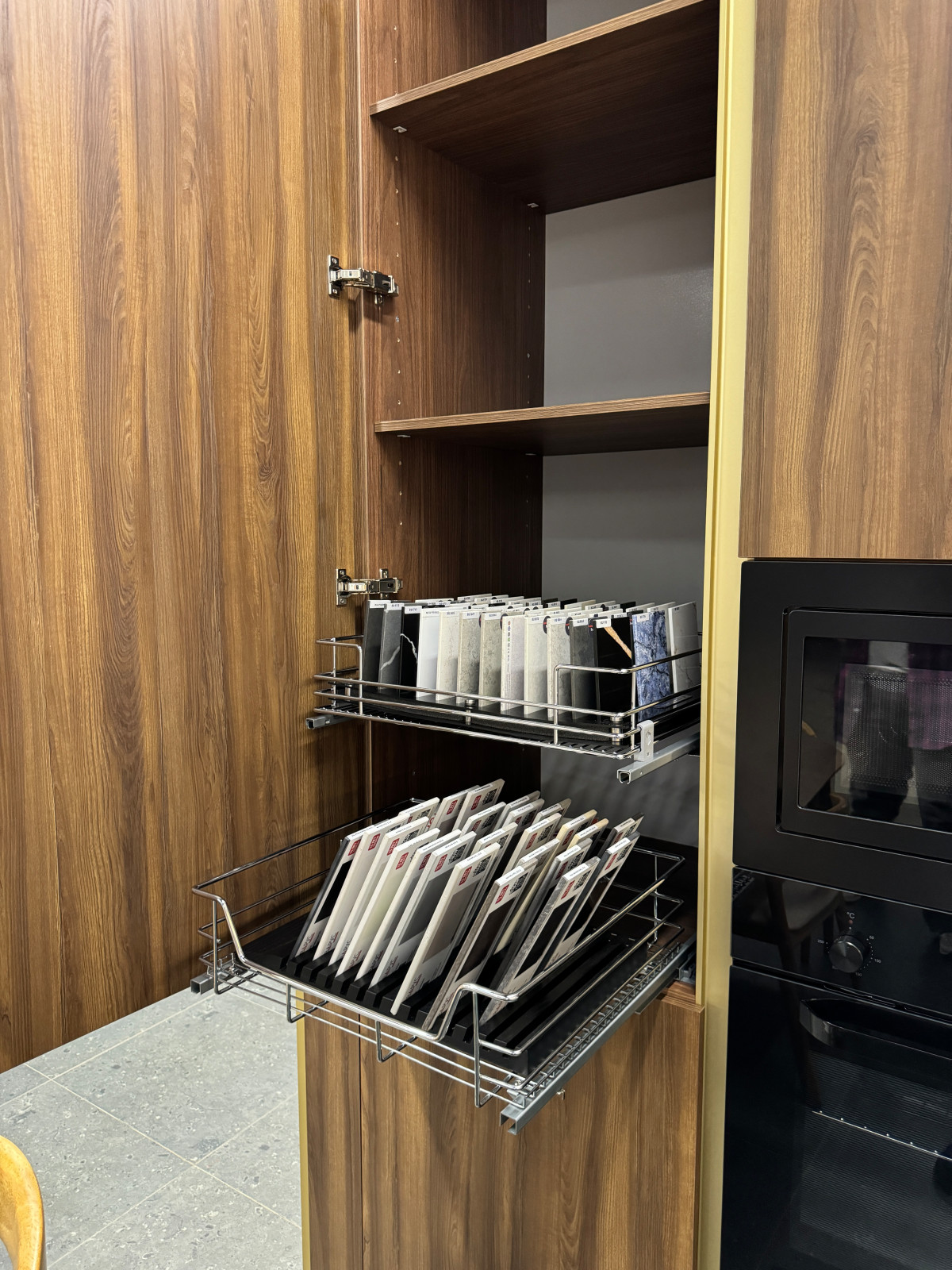 Кухня в шоуруме