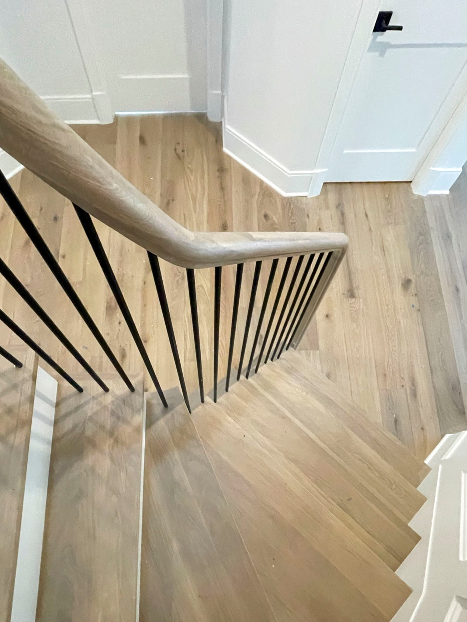 100_Hexagonal Floating-Staircase, Bethesda MD 20817