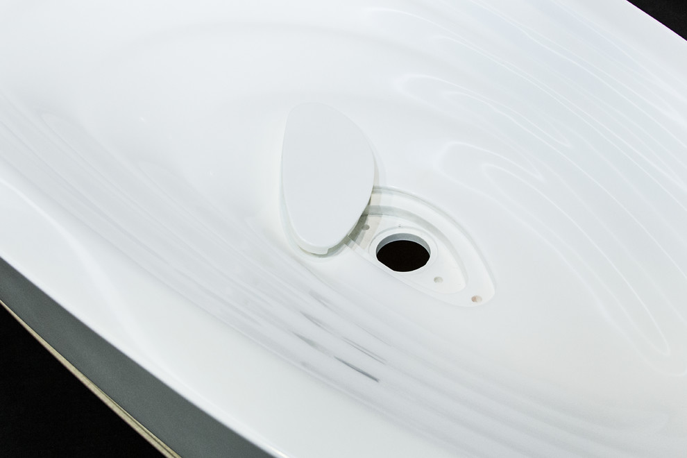 Кухня "Белое Озеро", г .Москва, дизайнер Чонг Че Хун, производство KARAT