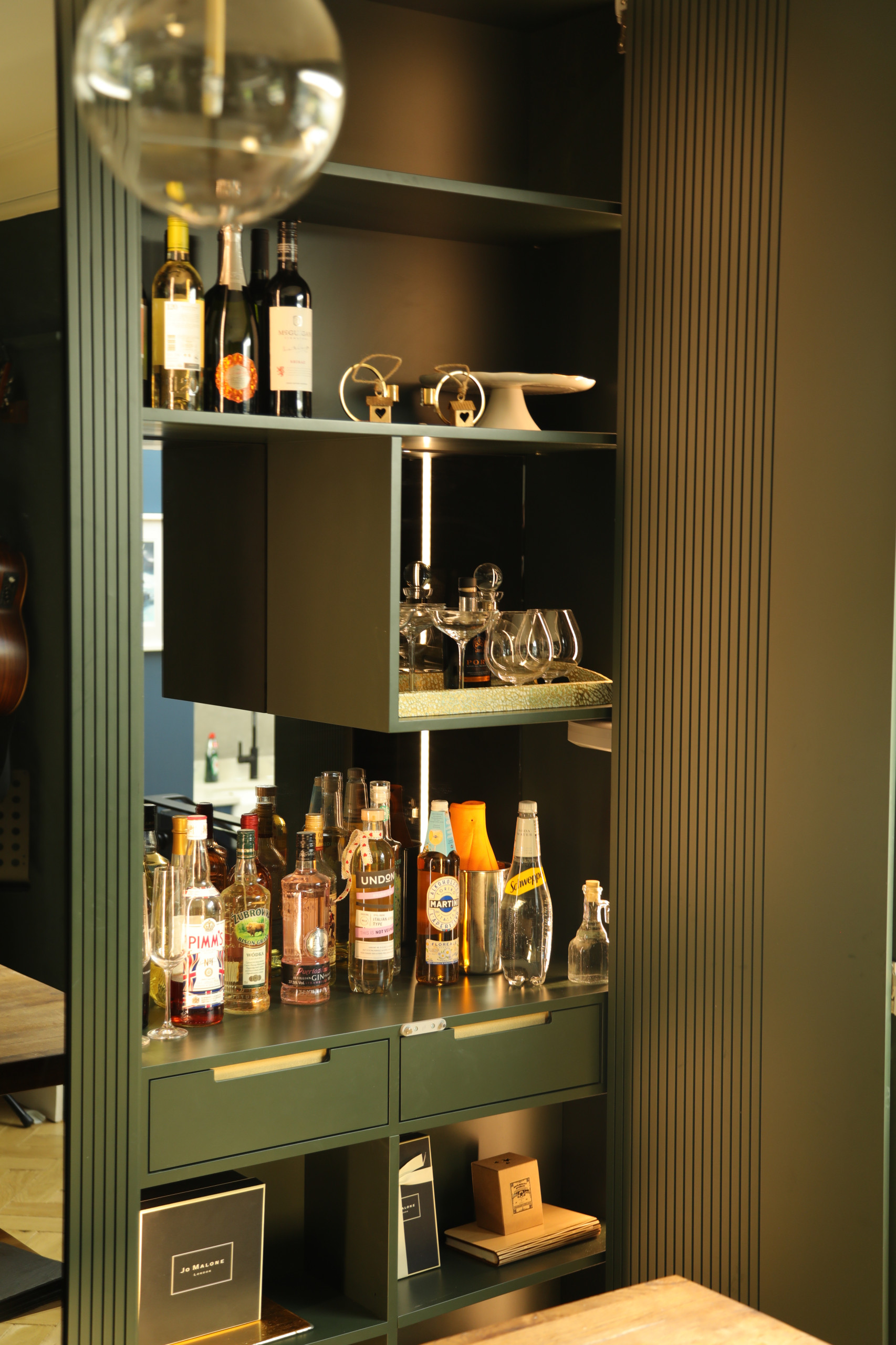Drinks And Dining Cabinetry