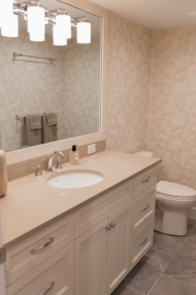 Inspiration for a transitional bathroom remodel in Miami