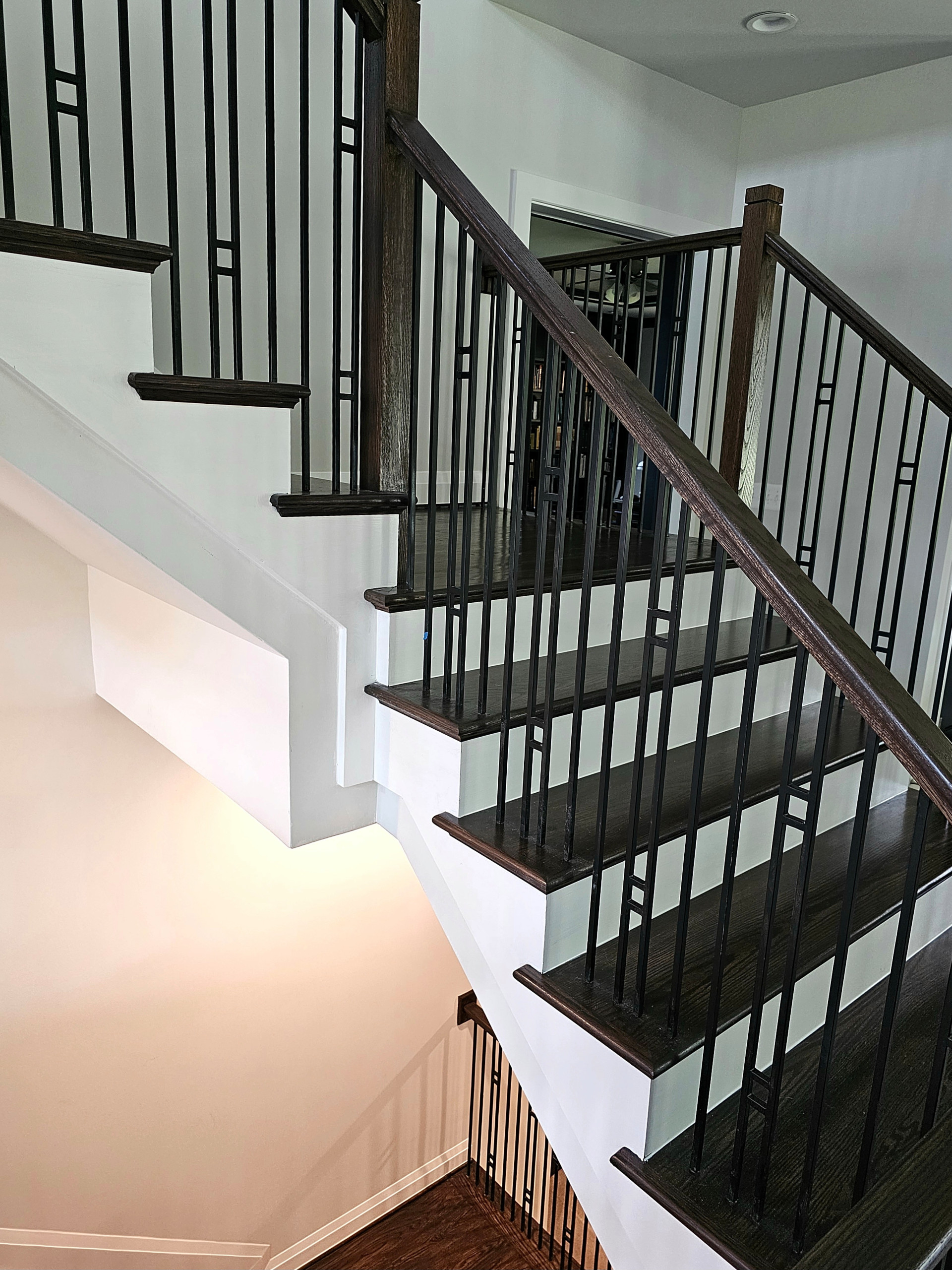 109_Impressive Floating Staircase in Countryside Retreat, Upper Marlboro, MD