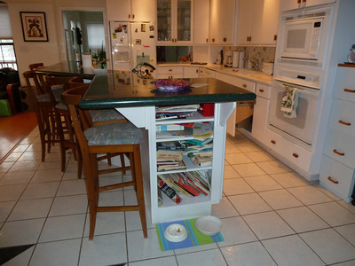 Transitional kitchen photo in Indianapolis