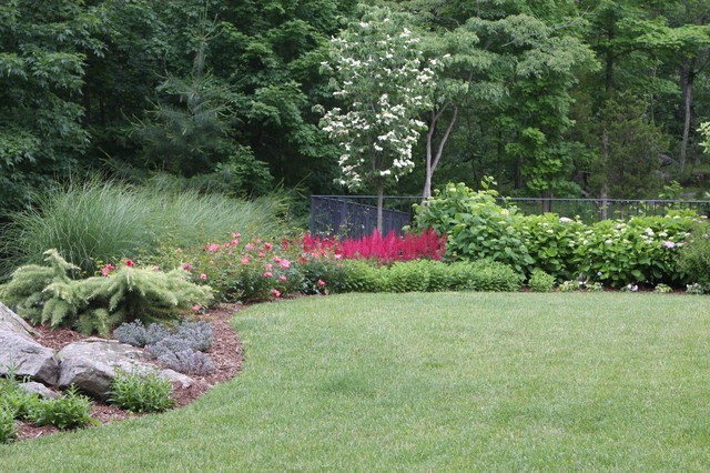 Scotts Cove traditional-garden