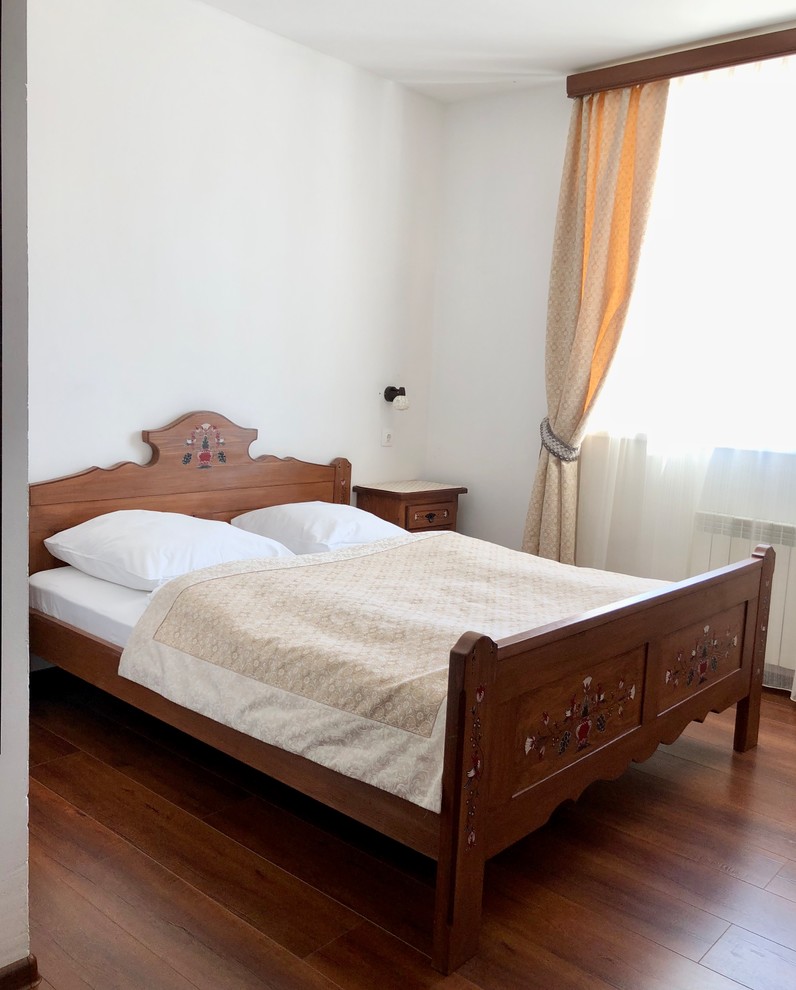 Роспись мебели в баварском стиле