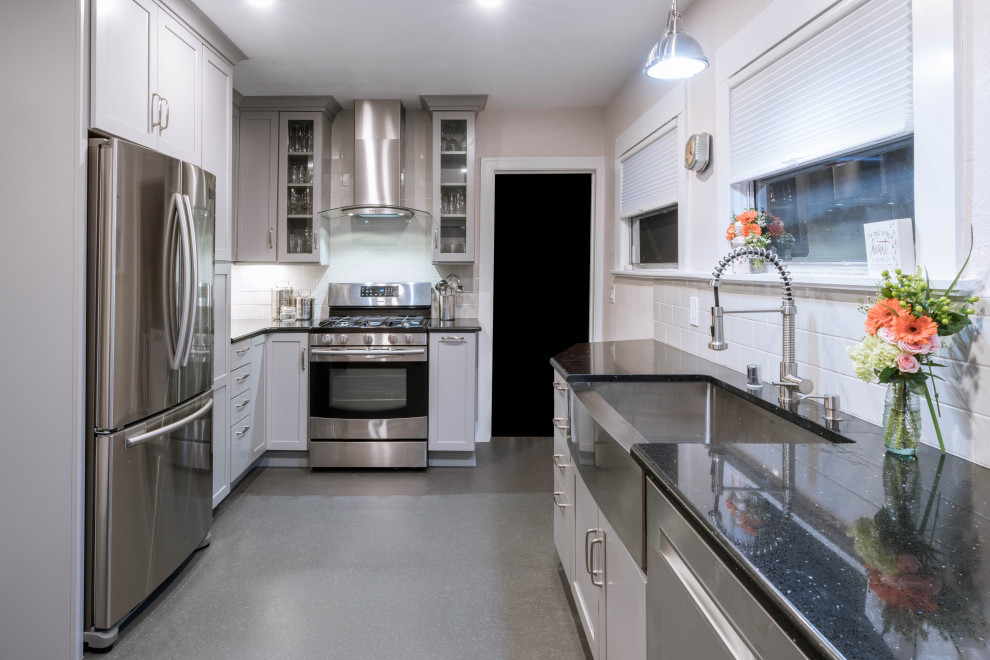 Clinton Kitchen
