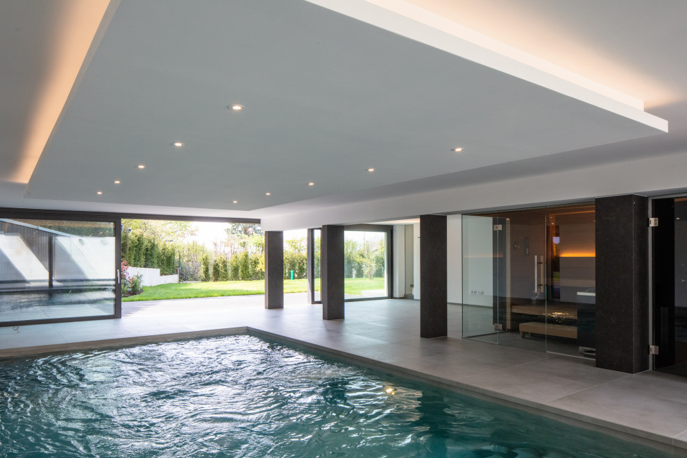 Moderner Pool in Stuttgart